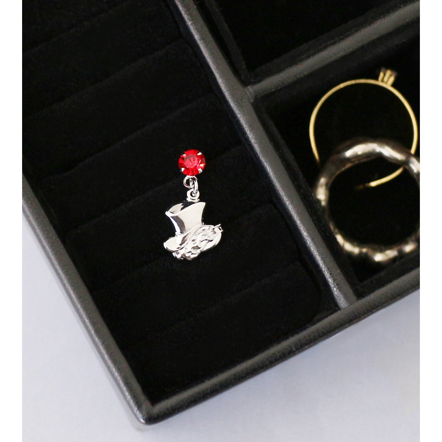 Amazon.co.jp: ペルソナ5 ピアス : Clothing, Shoes & Jewelry